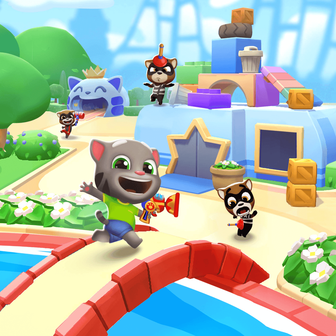 Talking Tom running and waving inside of Talking Tom Blast Park game.